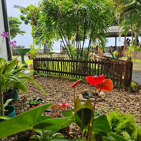 Balance Beach Resort Dikwella Esterno foto