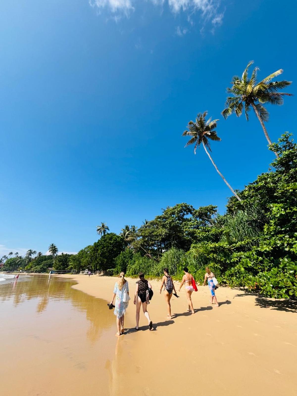 Balance Beach Resort Dikwella Esterno foto
